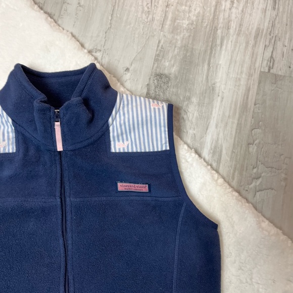 Vineyard Vines Girls Fleece Blue Zip Up Front Vest. SZ 14 - Picture 3 of 6